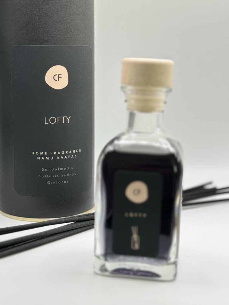 Rankų darbo namų kvapas su lazdelėmis „LOFTY“ 100 ml, pagamintas Lietuvoje