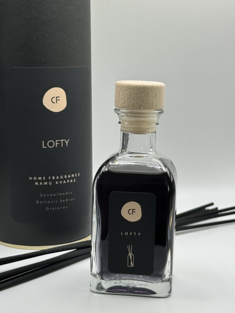 Rankų darbo namų kvapas su lazdelėmis „LOFTY“ 100 ml, pagamintas Lietuvoje